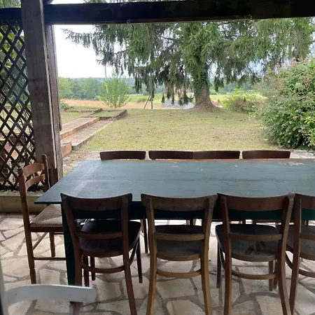 Maison Familiale Ou Entre Amis A La Campagne Holiday home Nanthiat